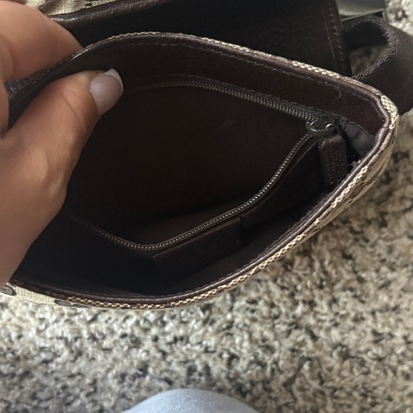 Gucci Beige and Brown Monogram Belt Bag - Picture 7 of 8